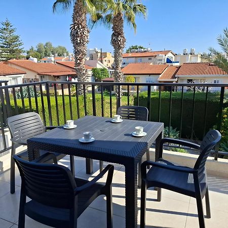 Cyking 2 Bed Apartment With Pool & 10 Min To Beach Пафос Экстерьер фото