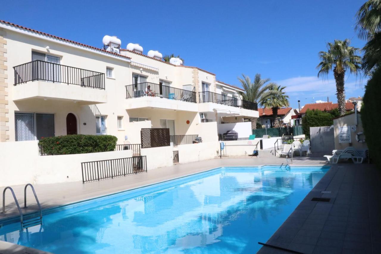 Cyking 2 Bed Apartment With Pool & 10 Min To Beach Пафос Экстерьер фото