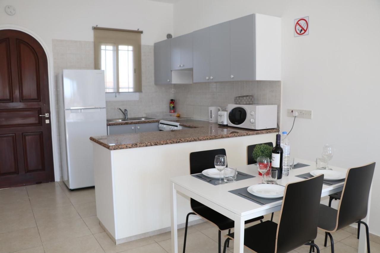 Cyking 2 Bed Apartment With Pool & 10 Min To Beach Пафос Экстерьер фото