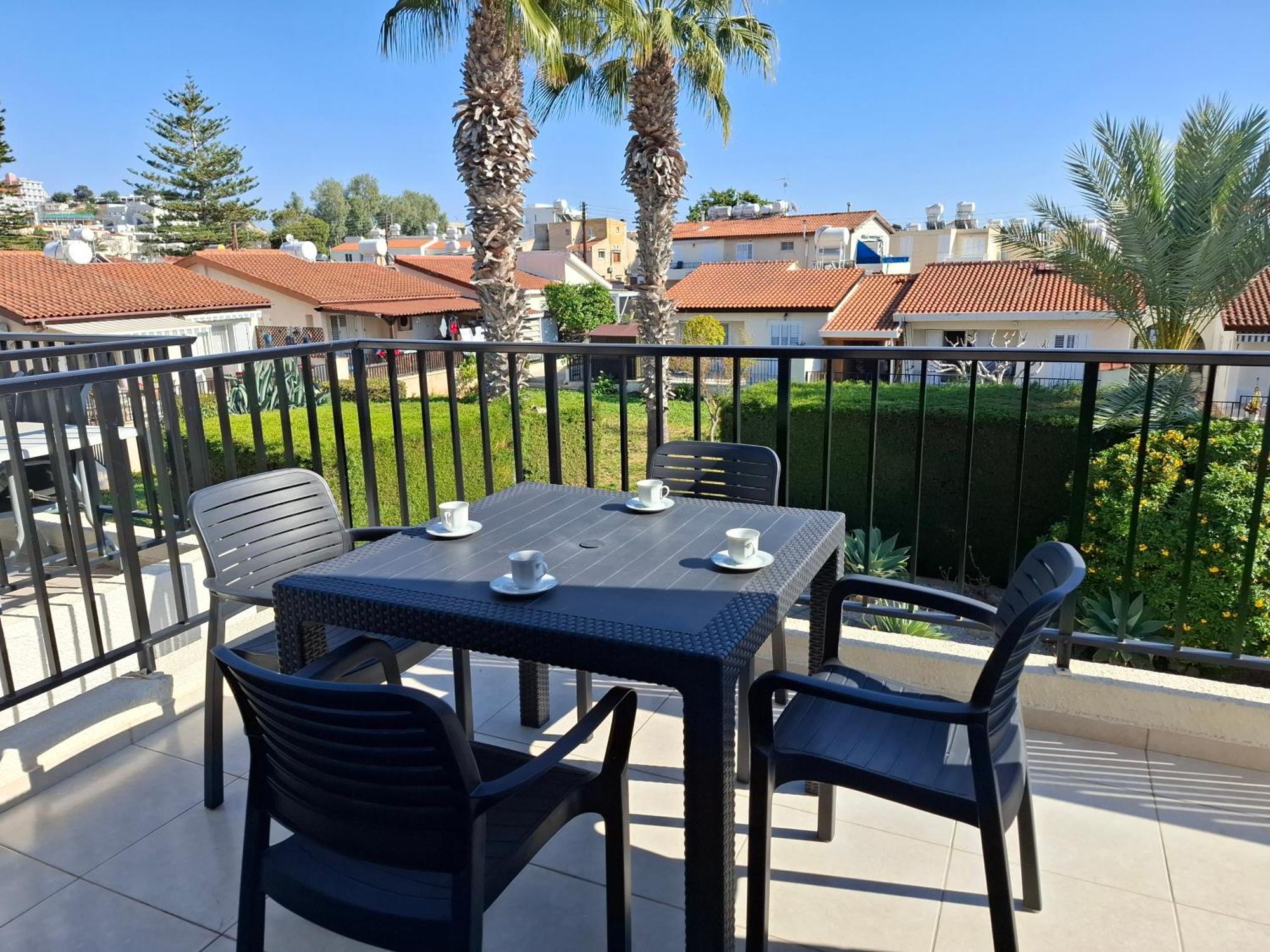 Cyking 2 Bed Apartment With Pool & 10 Min To Beach Пафос Экстерьер фото